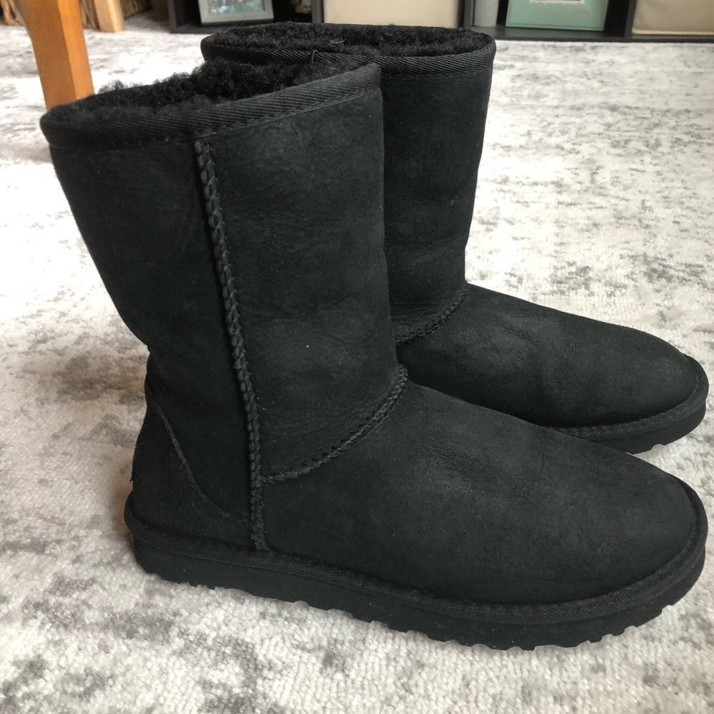 Ugg Classic Short